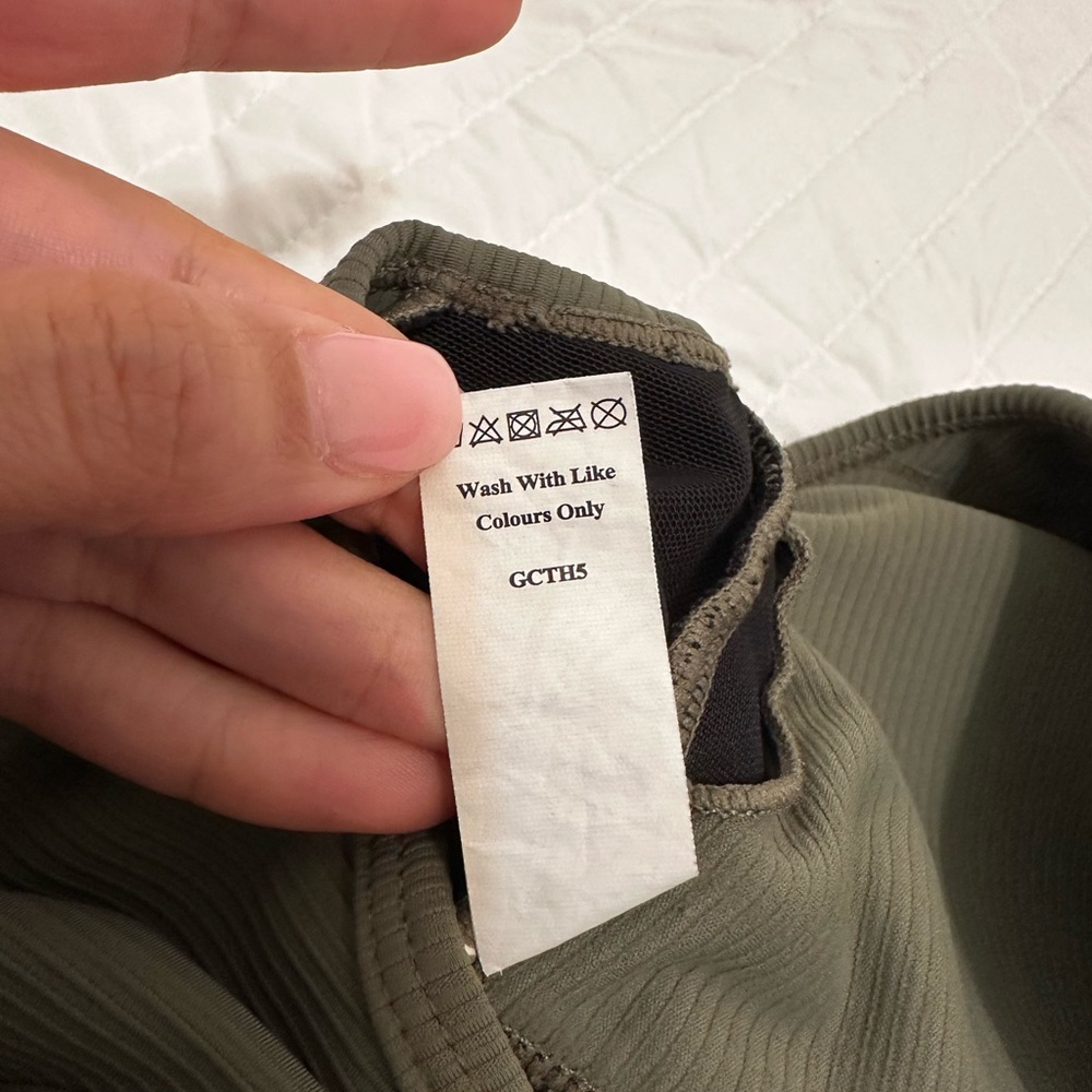 Women’s Olive Green Dress Size Medium - Picture 5 of 5